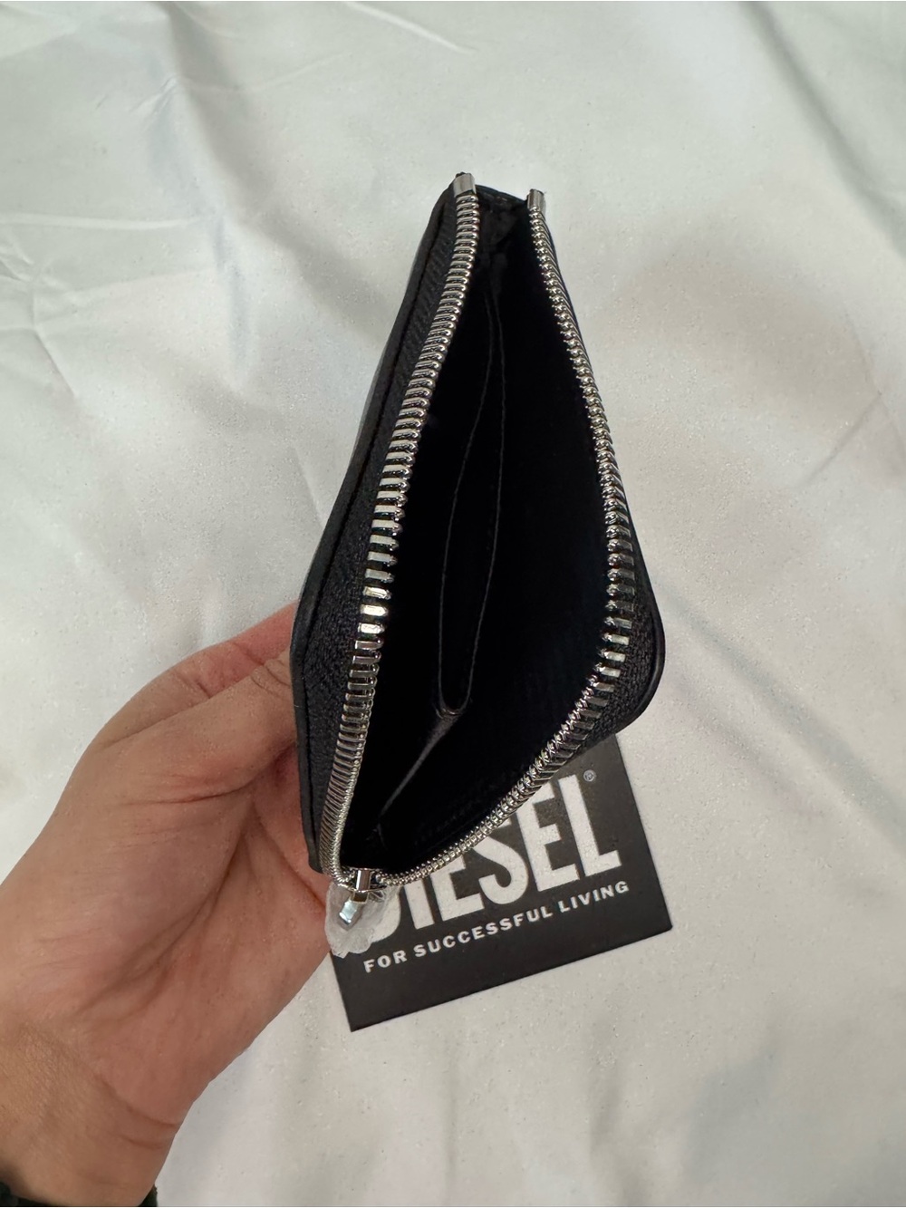 DIESEL Black Zip Leather Embossed Wallet Holi-D bi-fold NWT - Picture 4 of 5